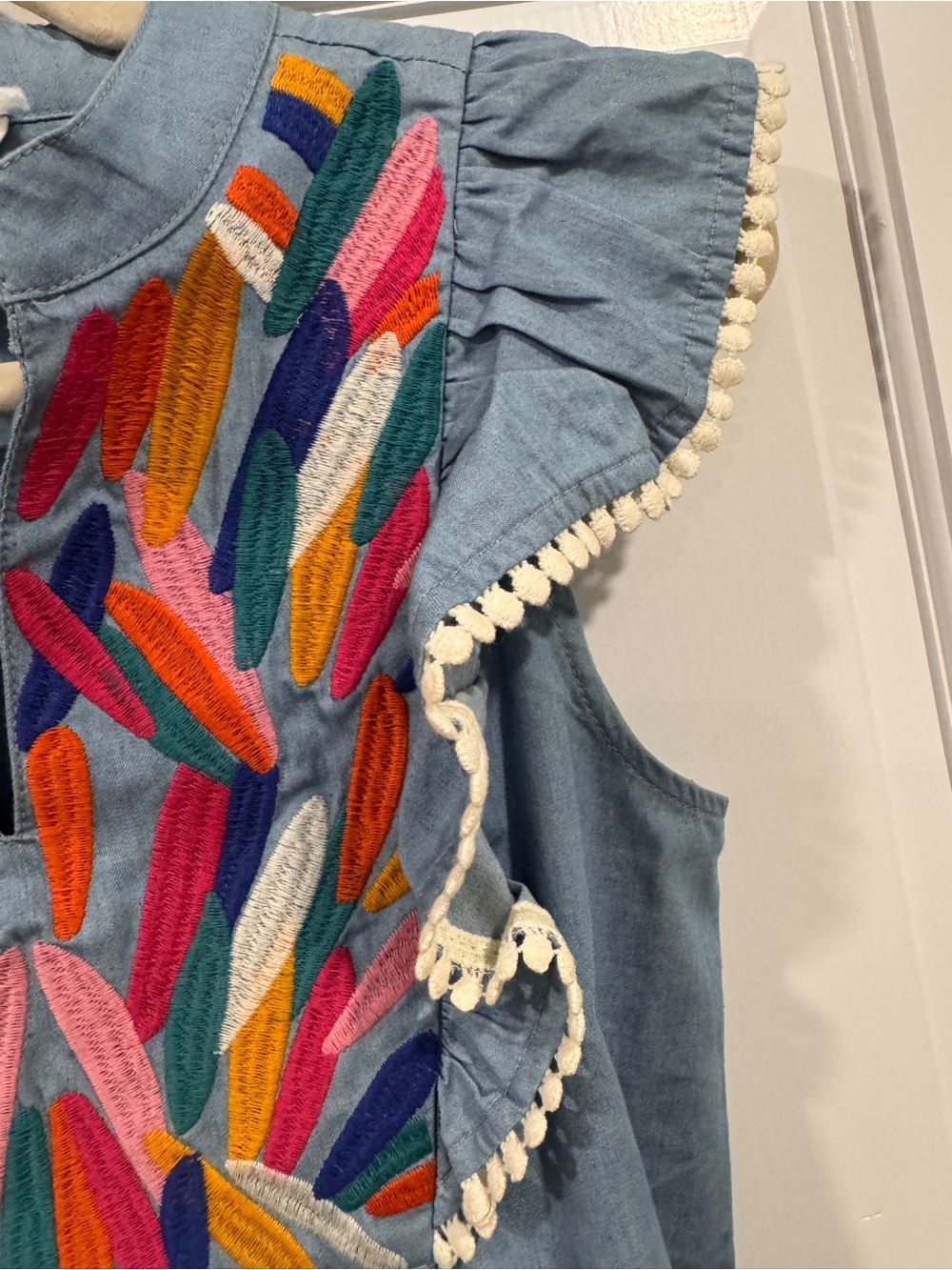 THML XS Light Blue Chambray Top with Multicolor Embroidery - Picture 6 of 8